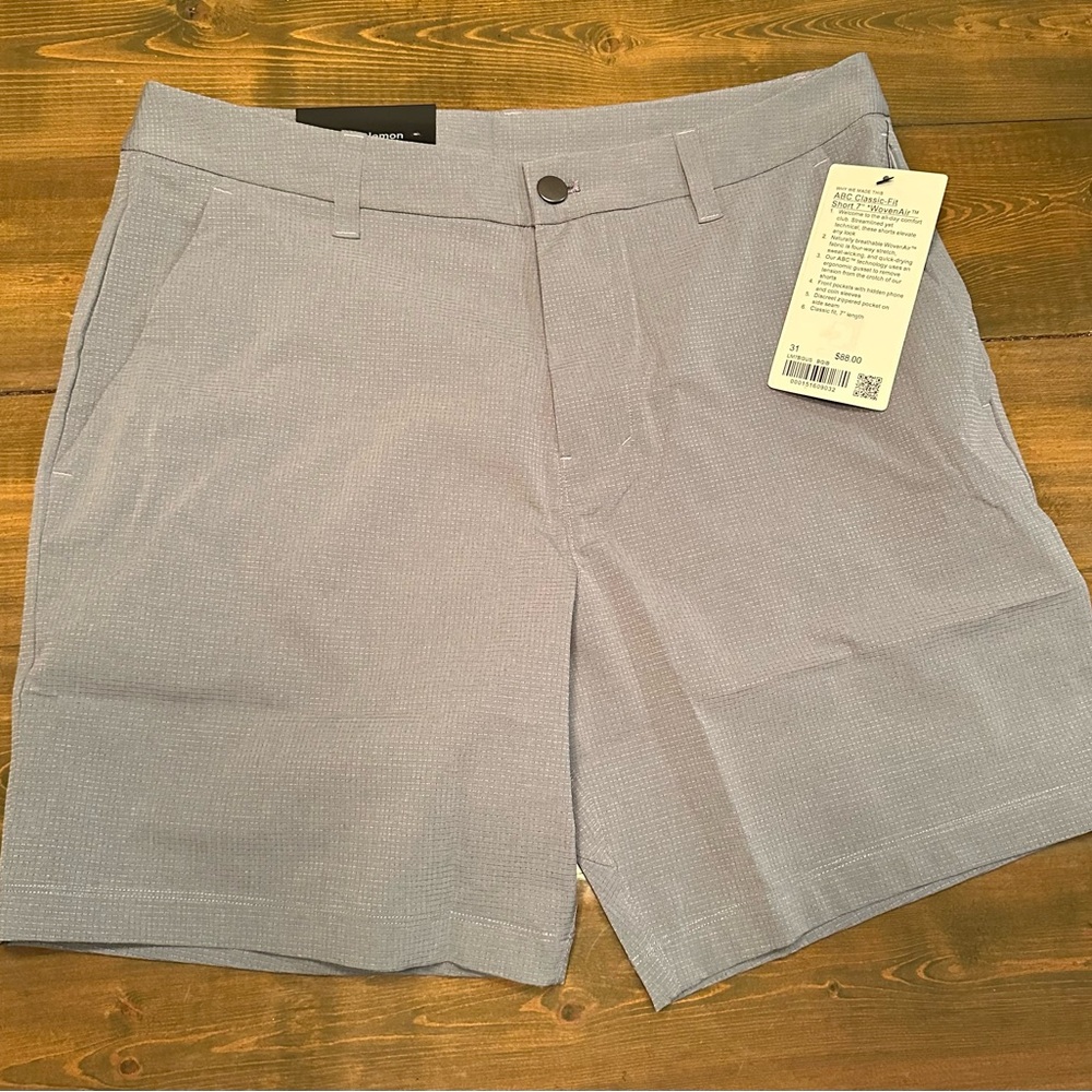 Lululemon Athletica Gray and Blue Flat Front Shorts